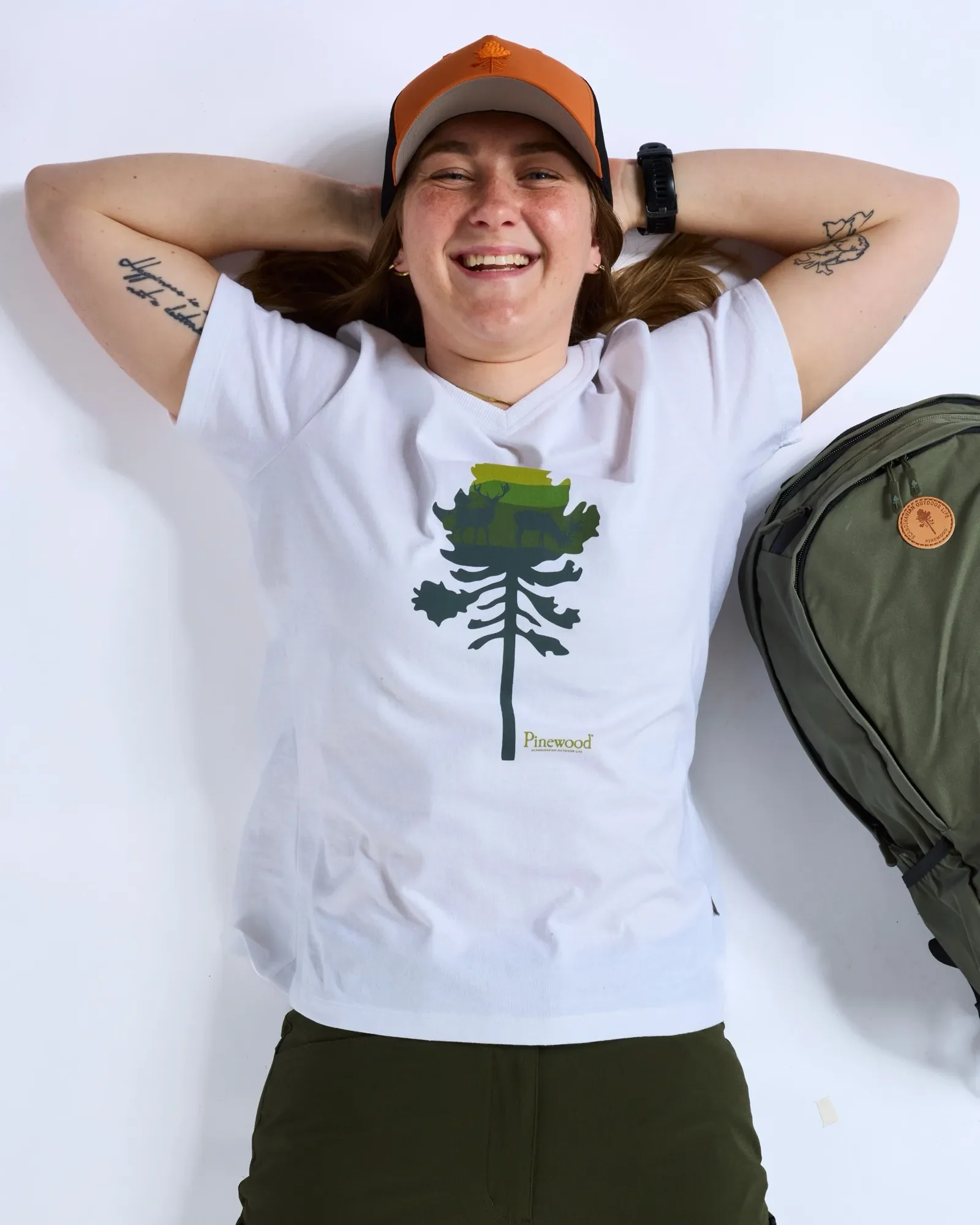Finnveden Recycled T-shirt Outdoor Dam / White Mel Pine Tree - Image 4