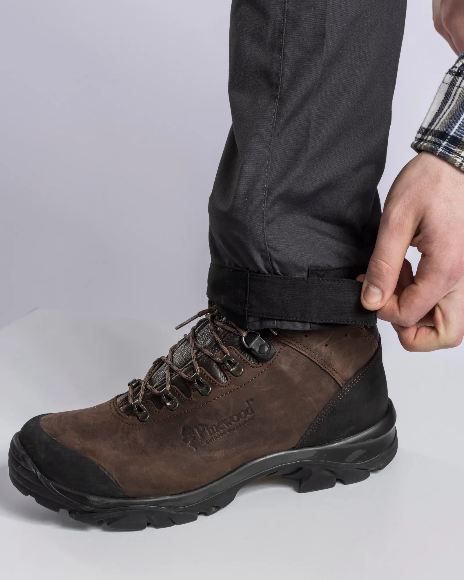 Pinewood® Caribou Tc Byxa Herr / D.Anthracite/Black - Image 3