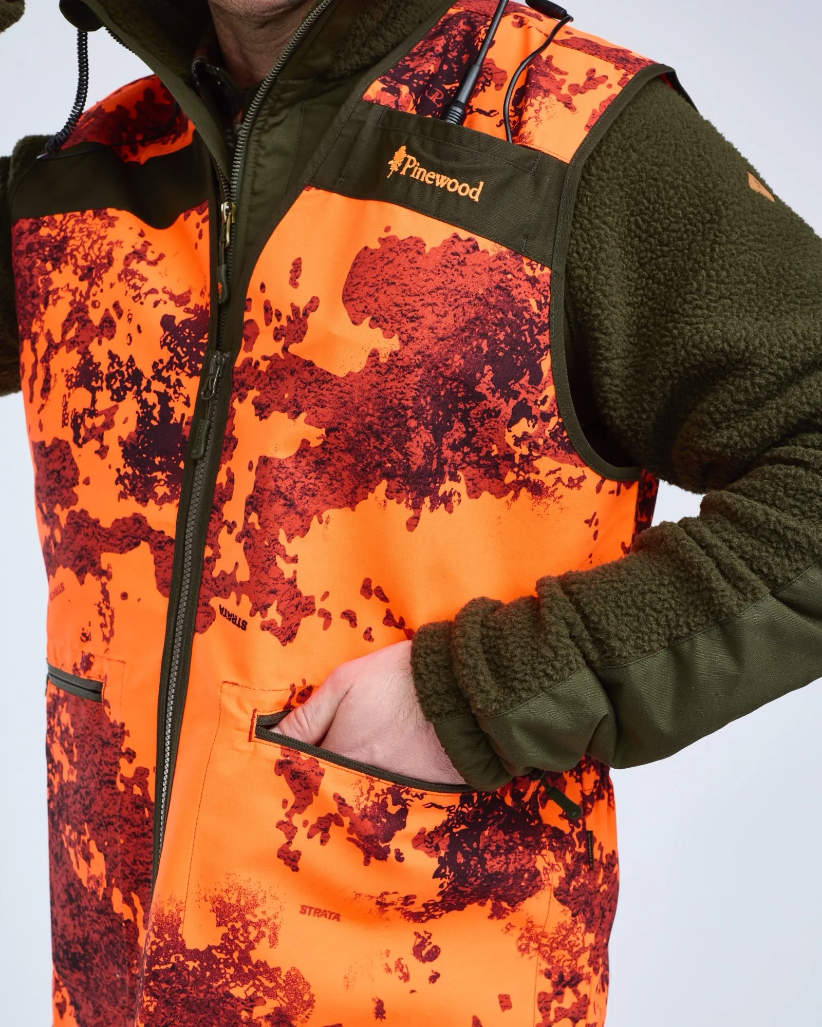 Pinewood® Hunters Camou Väst Herr / Strata Blaze - Image 4