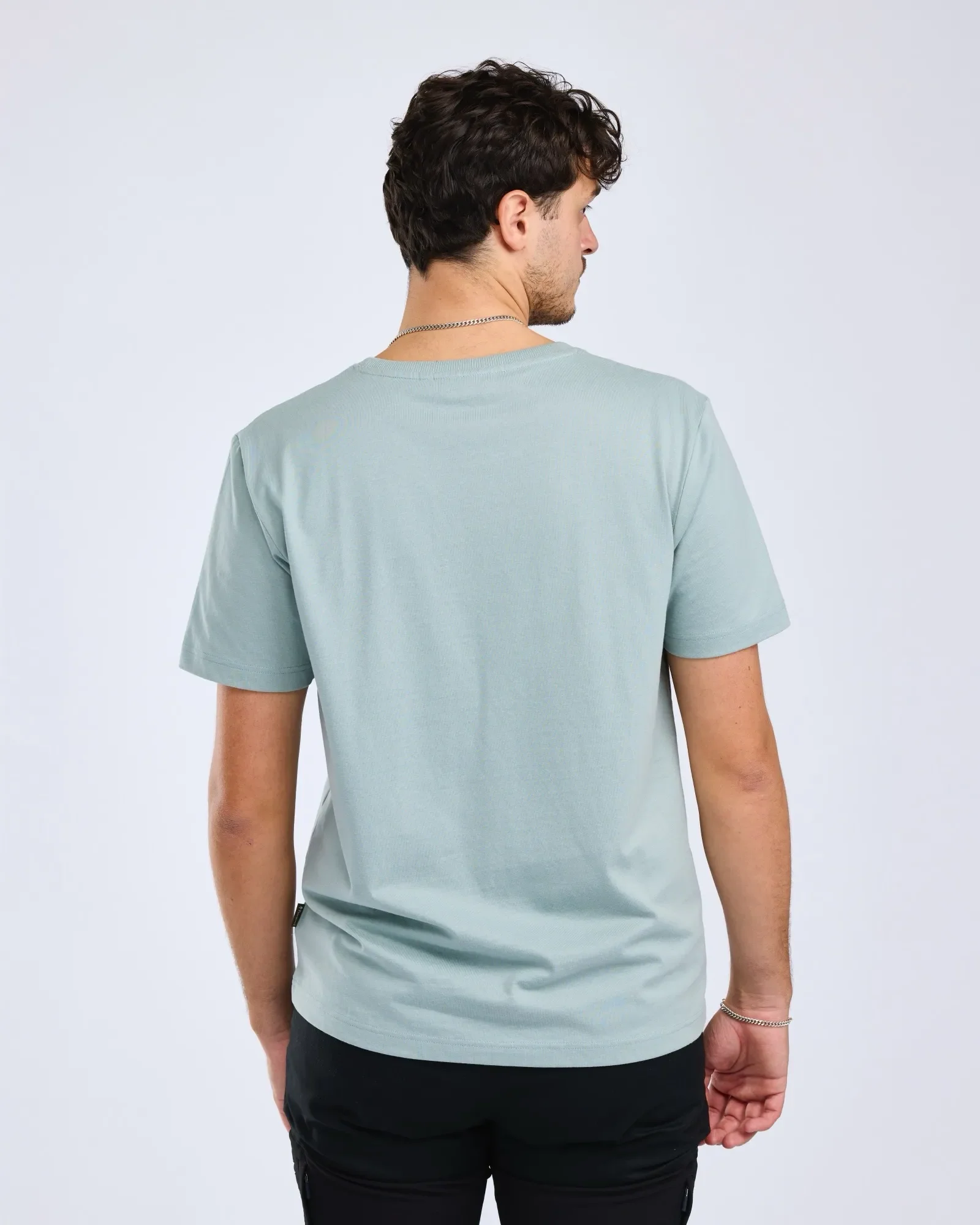 Pinewood® Outdoor Life T-shirt Herr / Aqua Grey - Image 2