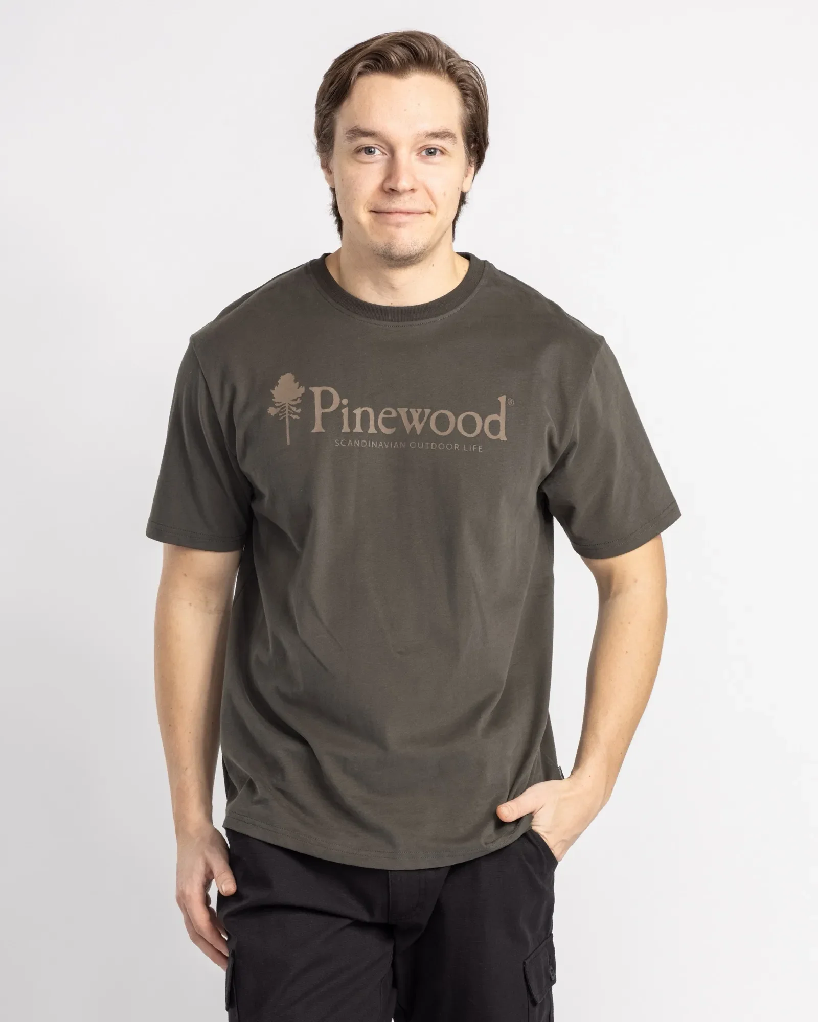 Pinewood® Outdoor Life T-shirt Herr / D.Green