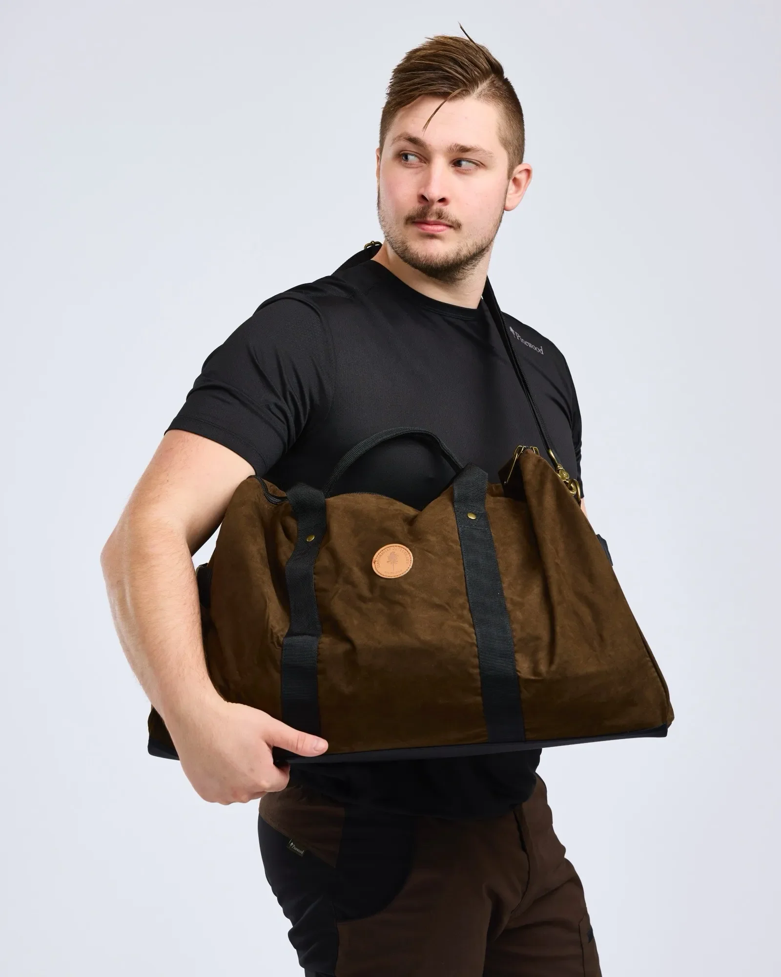 Pinewood® Prestwick Exclusive Weekendväska / Suedebrown/Black
